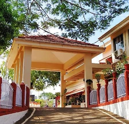 Отель Ktdc Tamarind, Mannarkkad Alanallur Экстерьер фото
